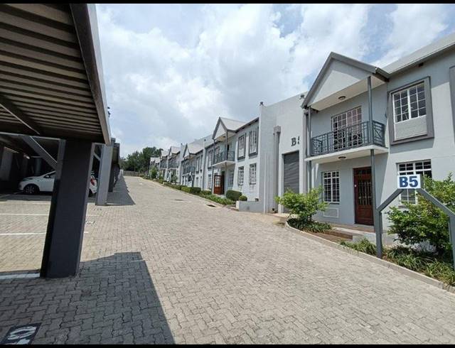 INDUSTRIAL PROPERTY TO RENT IN HALFWAY HOUSE